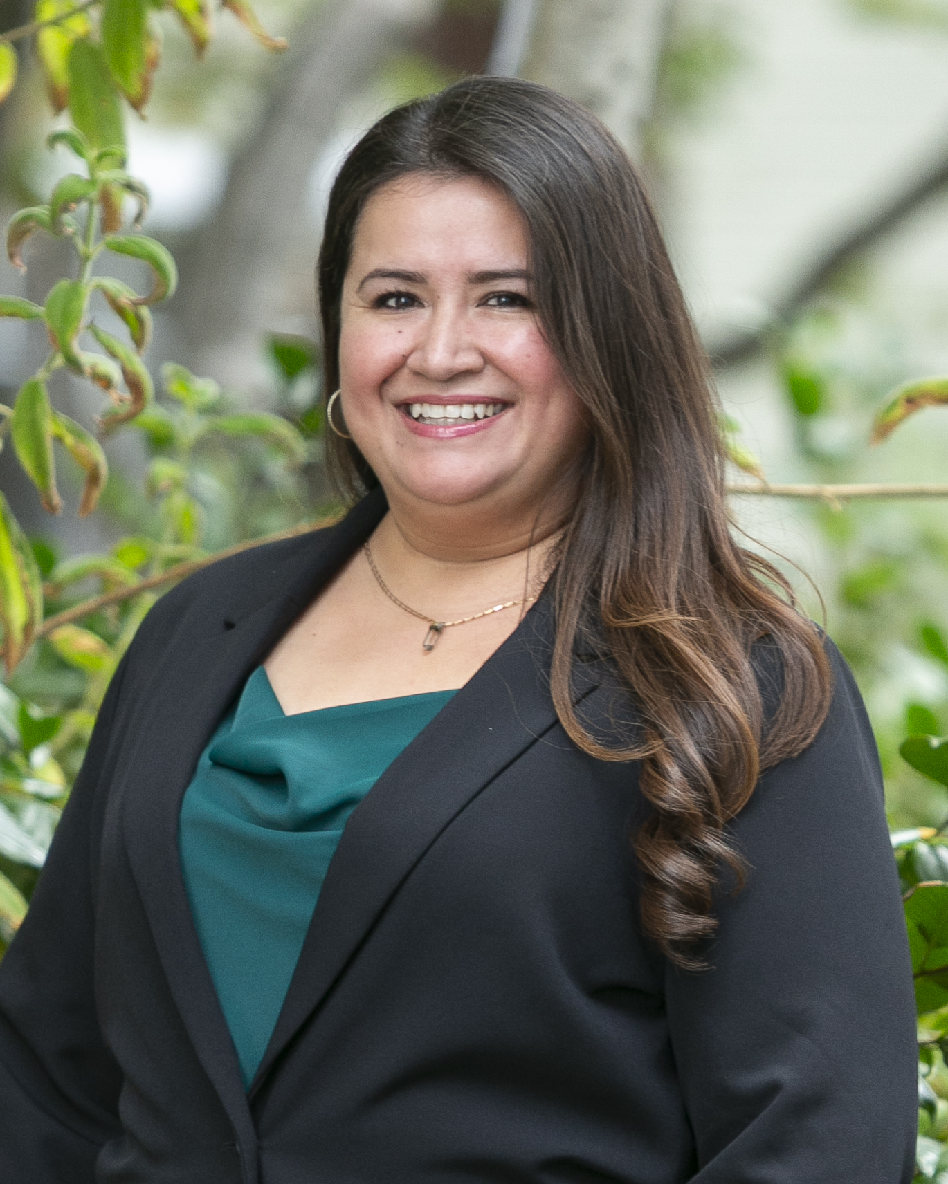 Alma Flores